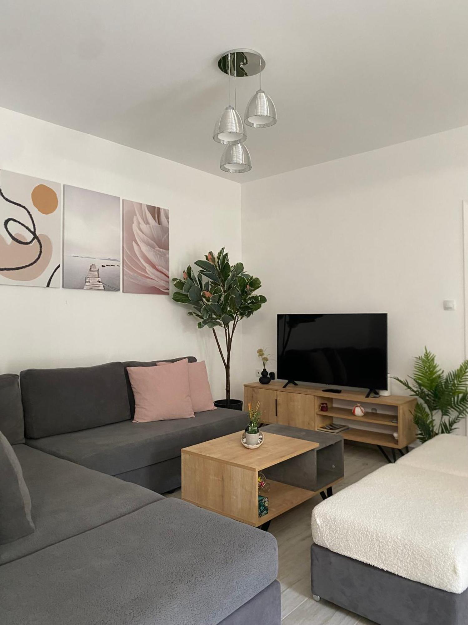Apartment Near Athens Airport, Rafina Port And Sea Луца Экстерьер фото